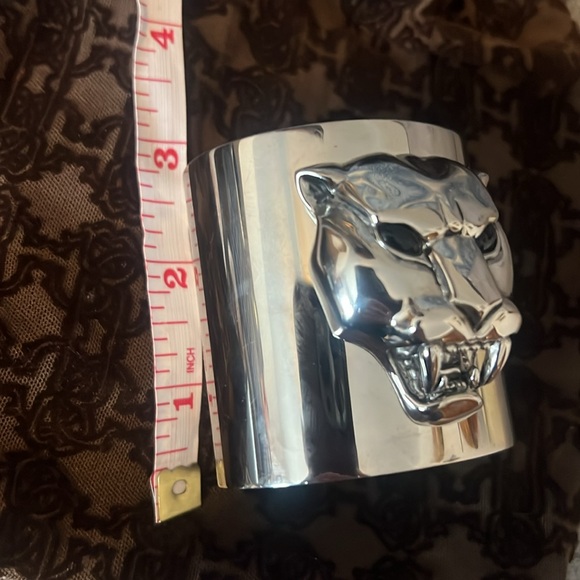 Roberto Cavali Stunning silver bangle - Picture 2 of 10